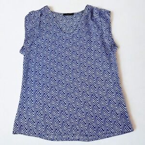 Anthropologie THML Cap Sleeve Blouse Womens S Blue White Chevron Zig Zag V-Neck